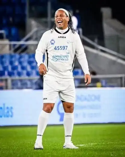 从而为意大 从而为意大