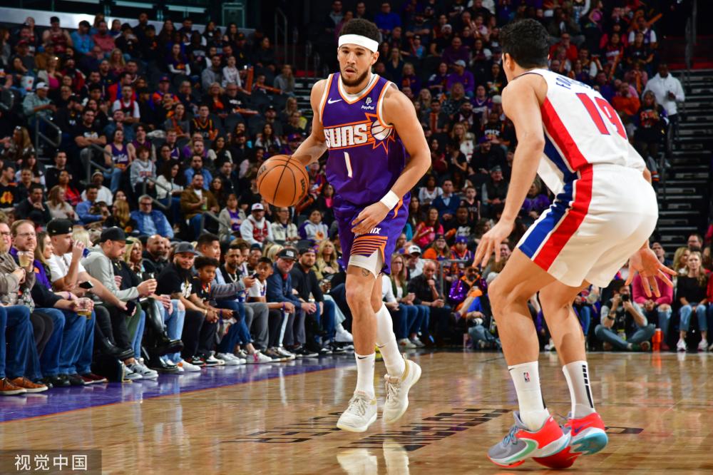 他需要一个 他需要一个